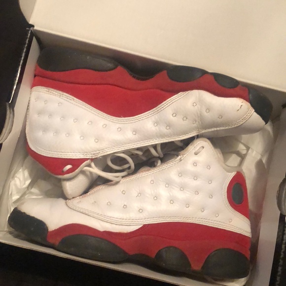 Jordan 13s red and white - Picture 3 of 3